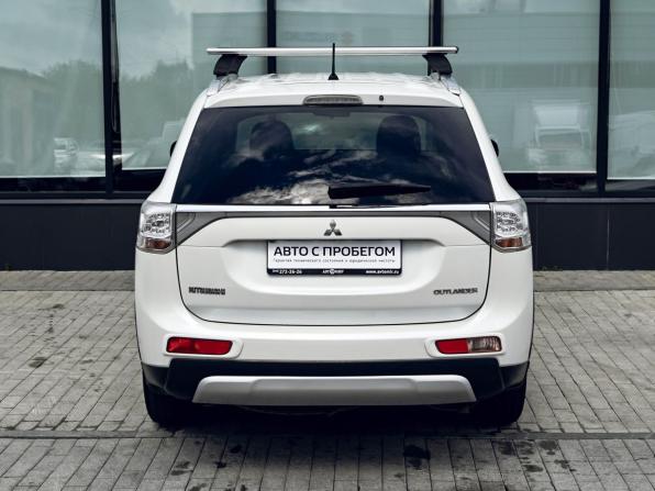 Mitsubishi Outlander III с пробегом 2014 года, цена 1 399 000 рублей, 239500 км, внедорожник, Автокод Объявления