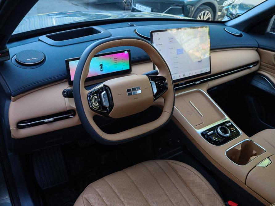 Geely Galaxy Starship 7 Москва  - изображение 12