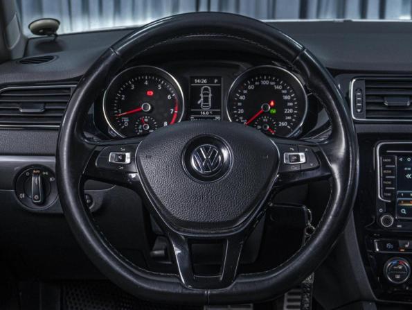 Volkswagen Jetta VI Рестайлинг с пробегом 2016 года, цена 1 198 000 рублей, 193441 км, седан, Автокод Объявления