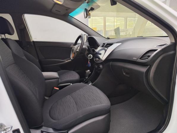 Hyundai Solaris I Рестайлинг с пробегом 2015 года, цена 960 000 рублей, 139924 км, седан, Автокод Объявления