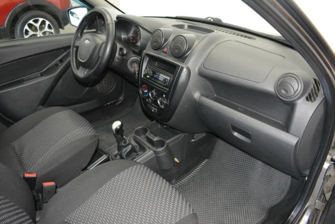 Lada (ВАЗ) Granta I с пробегом 2018 года, цена 519 000 рублей, 100000 км, седан, Автокод Объявления