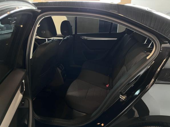 Skoda Octavia III (A7) с пробегом 2013 года, цена 1 225 000 рублей, 156174 км, лифтбек, Автокод Объявления