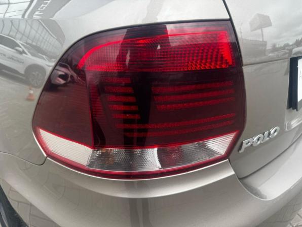 Volkswagen Polo V Рестайлинг с пробегом 2019 года, цена 1 299 900 рублей, 88284 км, седан, Автокод Объявления
