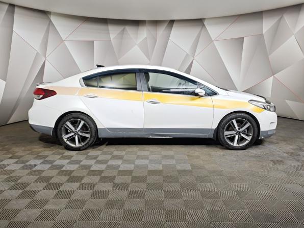 Kia Cerato III Рестайлинг (Classic) с пробегом 2017 года, цена 800 000 рублей, 438010 км, седан, Автокод Объявления