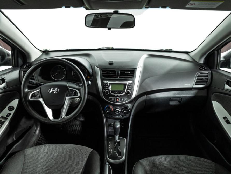 Hyundai Solaris I Санкт-Петербург  - изображение 14