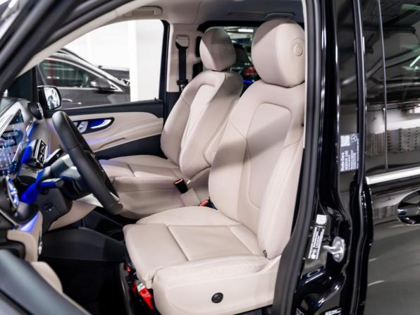 Новый Mercedes-Benz V-Класс III (W447) Рестайлинг 2 2025 года, цена 12 850 000 рублей, минивэн, Автокод Объявления