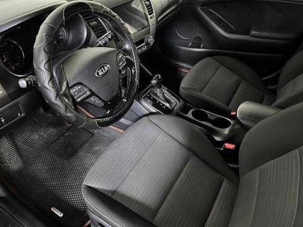 Kia Cerato III Рестайлинг (Classic) с пробегом 2019 года, цена 1 300 000 рублей, 162277 км, седан, Автокод Объявления