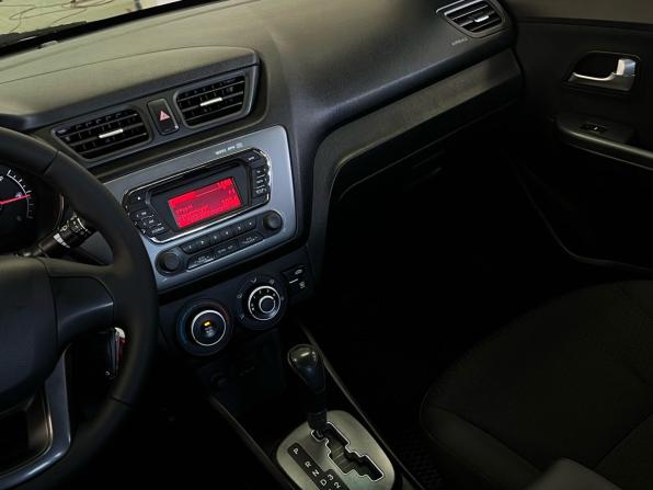 Kia Rio III с пробегом 2014 года, цена 999 000 рублей, 166401 км, седан, Автокод Объявления