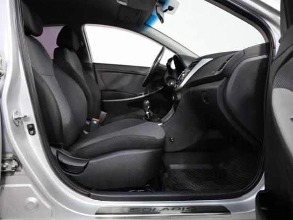Hyundai Solaris I с пробегом 2013 года, цена 649 000 рублей, 150596 км, седан, Автокод Объявления