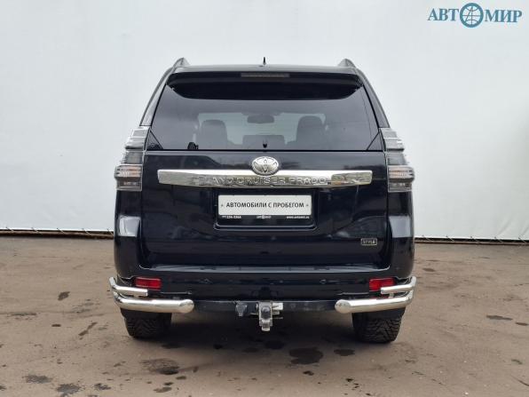 Toyota Land Cruiser Prado 150 Series Рестайлинг 1 с пробегом 2017 года, цена 3 510 000 рублей, 219455 км, внедорожник, Автокод Объявления