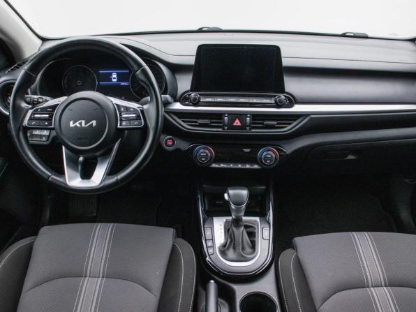 Kia Cerato IV Рестайлинг с пробегом 2022 года, цена 2 098 000 рублей, 108500 км, седан, Автокод Объявления