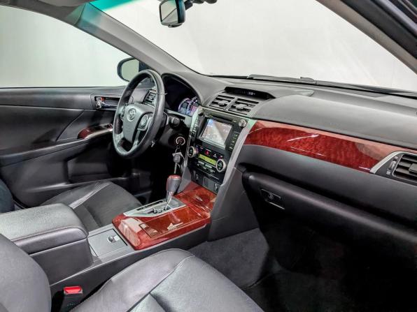 Toyota Camry VII (XV50) с пробегом 2013 года, цена 1 990 000 рублей, 129591 км, седан, Автокод Объявления