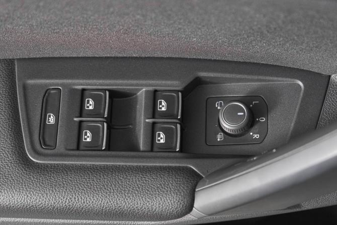 Volkswagen Tiguan II с пробегом 2019 года, цена 2 699 000 рублей, 169000 км, внедорожник, Автокод Объявления
