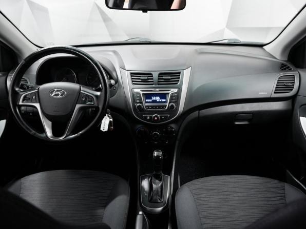 Hyundai Solaris I Рестайлинг с пробегом 2014 года, цена 890 000 рублей, 182000 км, седан, Автокод Объявления