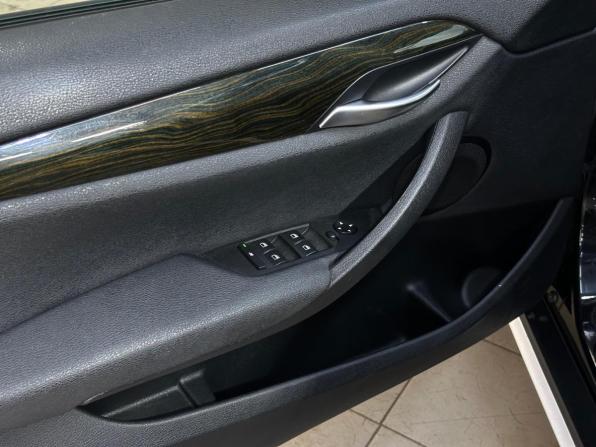 BMW X1 I (E84) с пробегом 2011 года, цена 1 050 000 рублей, 287736 км, внедорожник, Автокод Объявления