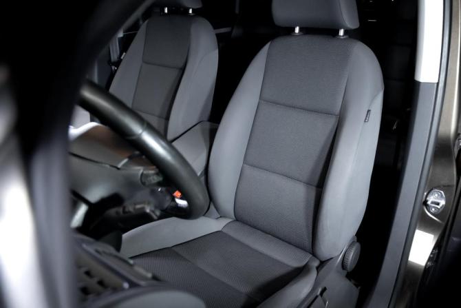 Volkswagen Touran I Рестайлинг 2 с пробегом 2012 года, цена 1 149 000 рублей, 104396 км, компактвэн, Автокод Объявления