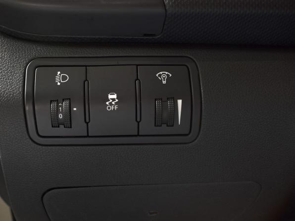 Hyundai Solaris I с пробегом 2011 года, цена 689 995 рублей, 185419 км, седан, Автокод Объявления
