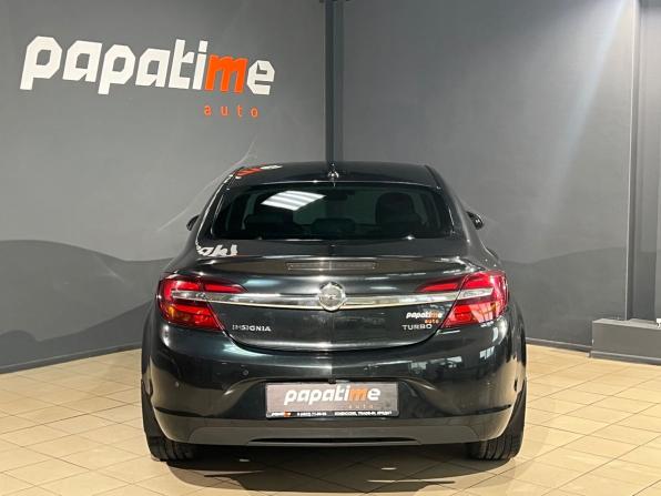 Opel Insignia I Рестайлинг с пробегом 2013 года, цена 1 179 000 рублей, 261059 км, седан, Автокод Объявления