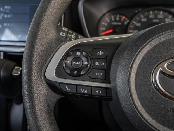 Toyota Roomy I Рестайлинг с пробегом 2021 года, цена 1 150 000 рублей, 67037 км, микровэн, Автокод Объявления
