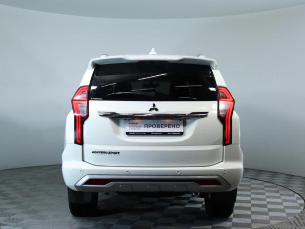 Mitsubishi Montero Sport III Рестайлинг с пробегом 2022 года, цена 3 830 000 рублей, 52419 км, внедорожник, Автокод Объявления