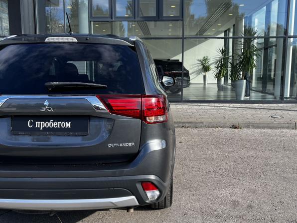 Mitsubishi Outlander III Рестайлинг 2 с пробегом 2015 года, цена 1 940 000 рублей, 144026 км, внедорожник, Автокод Объявления