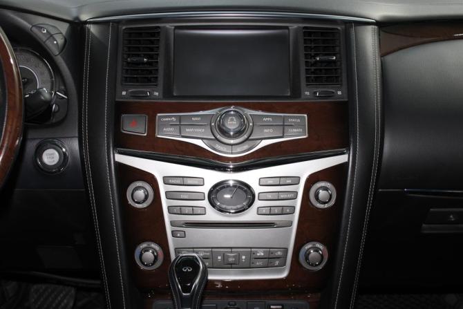 Infiniti QX80 I Рестайлинг 2 с пробегом 2018 года, цена 5 800 000 рублей, 117398 км, внедорожник, Автокод Объявления