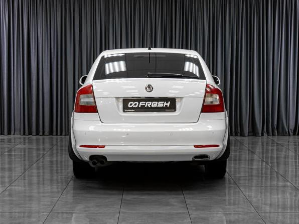 Skoda Octavia II (A5) Рестайлинг с пробегом 2012 года, цена 790 000 рублей, 257400 км, лифтбек, Автокод Объявления