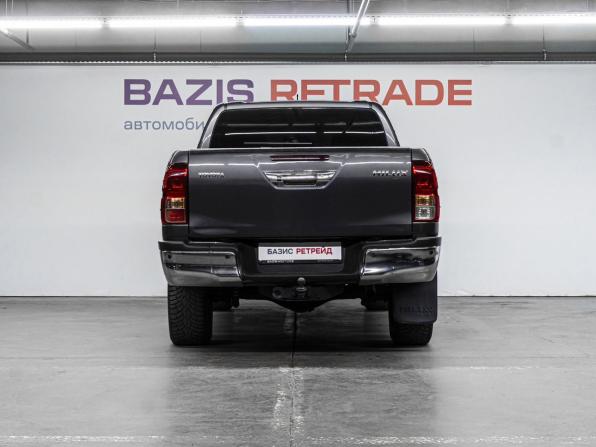 Toyota Hilux VIII Рестайлинг 2 с пробегом 2020 года, цена 4 199 000 рублей, 153857 км, пикап, Автокод Объявления