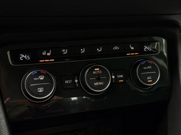 Volkswagen Tiguan II с пробегом 2018 года, цена 2 649 000 рублей, 168973 км, внедорожник, Автокод Объявления