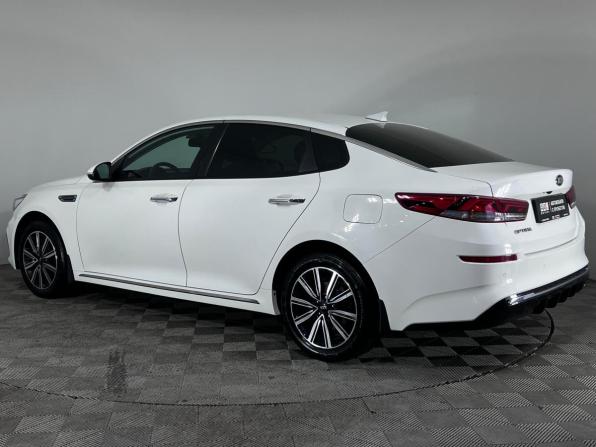 Kia Optima IV Рестайлинг с пробегом 2018 года, цена 1 977 000 рублей, 98421 км, седан, Автокод Объявления