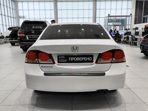 Honda Civic VIII Рестайлинг с пробегом 2010 года, цена 830 000 рублей, 209652 км, седан, Автокод Объявления