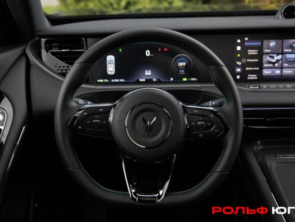 Voyah Free I Рестайлинг с пробегом 2025 года, цена 4 643 000 рублей, 7912 км, внедорожник, Автокод Объявления