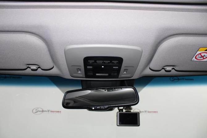 Toyota Camry VIII (XV70) Рестайлинг с пробегом 2022 года, цена 4 000 000 рублей, 5126 км, седан, Автокод Объявления