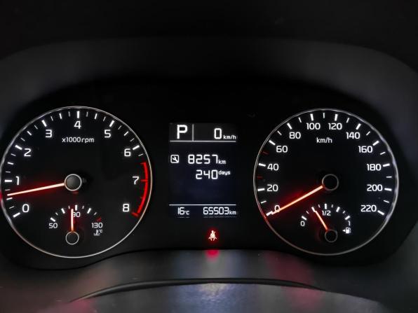 Kia Rio IV Рестайлинг с пробегом 2021 года, цена 1 555 000 рублей, 65500 км, седан, Автокод Объявления