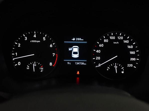 Hyundai Solaris II с пробегом 2019 года, цена 1 190 000 рублей, 135000 км, седан, Автокод Объявления