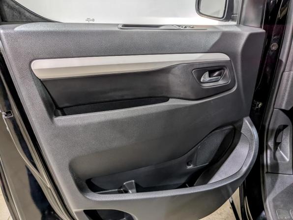 Peugeot Traveller I с пробегом 2022 года, цена 3 990 000 рублей, 90723 км, минивэн, Автокод Объявления
