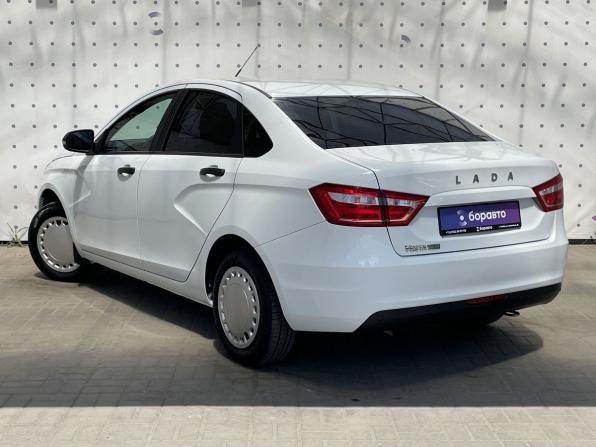 Lada (ВАЗ) Vesta I с пробегом 2021 года, цена 850 000 рублей, 81170 км, седан, Автокод Объявления