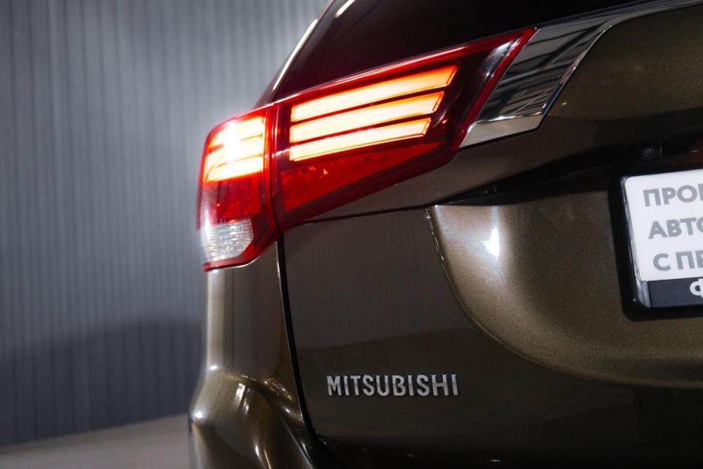 Mitsubishi Outlander III Рестайлинг 2 Тюмень  - изображение 11