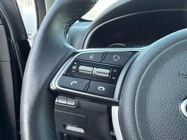 Kia Sportage IV Рестайлинг с пробегом 2021 года, цена 2 485 000 рублей, 96400 км, внедорожник, Автокод Объявления