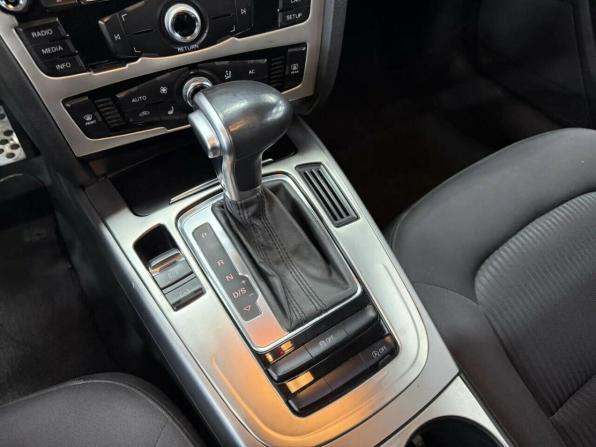 Audi A4 IV (B8) Рестайлинг с пробегом 2013 года, цена 1 236 250 рублей, 188875 км, седан, Автокод Объявления