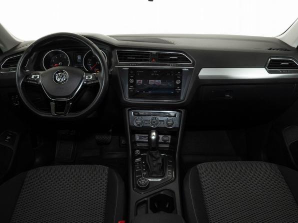 Volkswagen Tiguan II с пробегом 2020 года, цена 2 995 000 рублей, 53500 км, внедорожник, Автокод Объявления