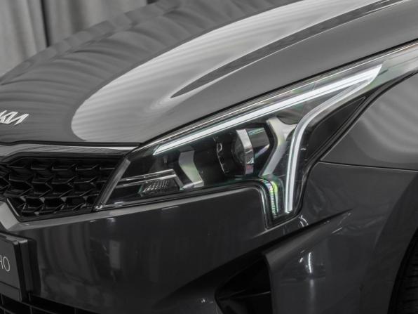Kia Rio IV Рестайлинг с пробегом 2021 года, цена 1 930 000 рублей, 33466 км, седан, Автокод Объявления