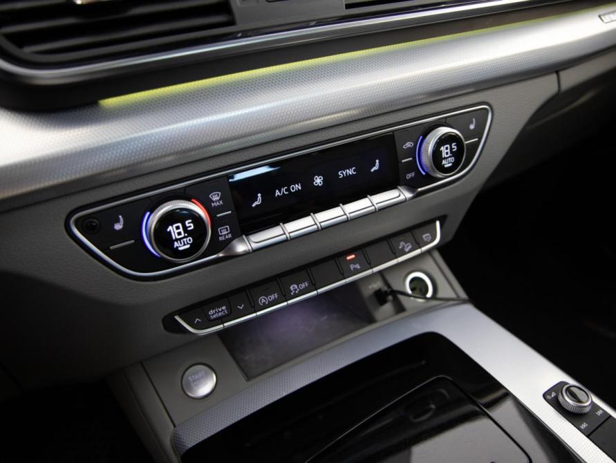 Audi Q5 Sportback I (FY) Санкт-Петербург  - изображение 18