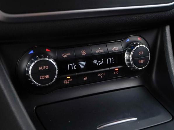 Mercedes-Benz GLA I (X156) с пробегом 2014 года, цена 1 977 077 рублей, 129693 км, внедорожник, Автокод Объявления