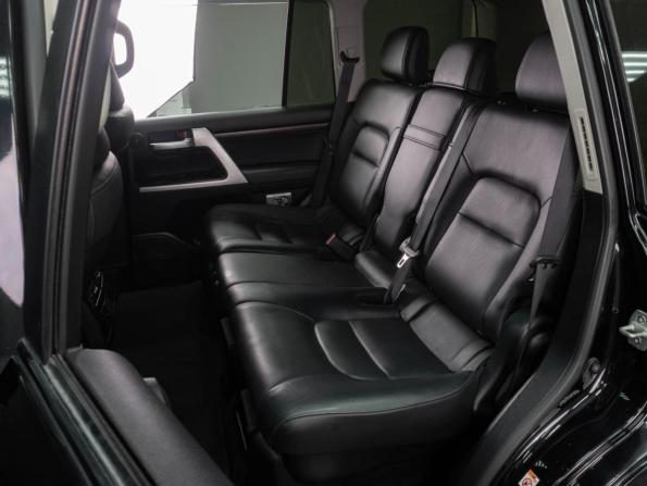 Toyota Land Cruiser 200 Series Рестайлинг 2 с пробегом 2016 года, цена 5 399 000 рублей, 169554 км, внедорожник, Автокод Объявления