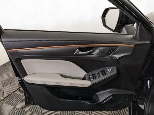 Haval Jolion I с пробегом 2023 года, цена 1 895 000 рублей, 34328 км, внедорожник, Автокод Объявления
