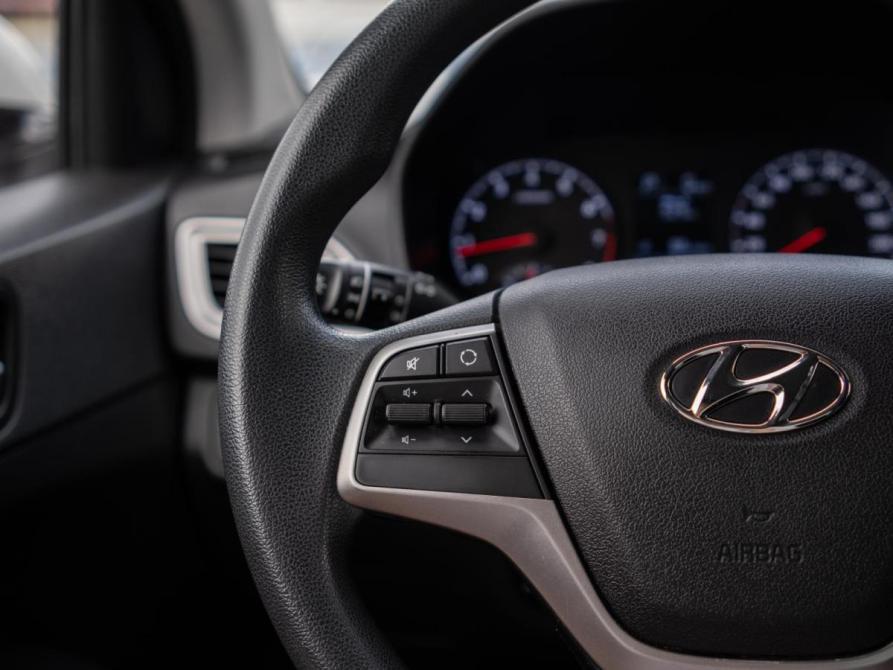 Hyundai Solaris II Сочи  - изображение 16