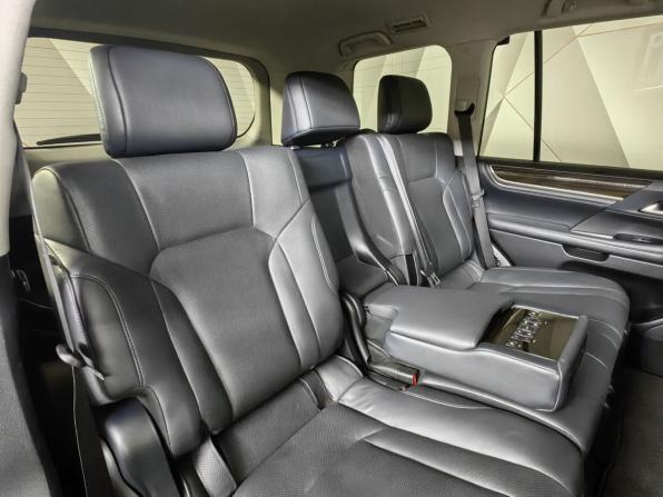 Lexus LX III Рестайлинг 2 с пробегом 2021 года, цена 10 958 000 рублей, 56792 км, внедорожник, Автокод Объявления