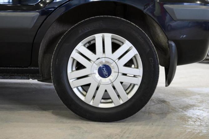 Ford Fusion I Рестайлинг с пробегом 2007 года, цена 519 000 рублей, 233131 км, хэтчбек, Автокод Объявления