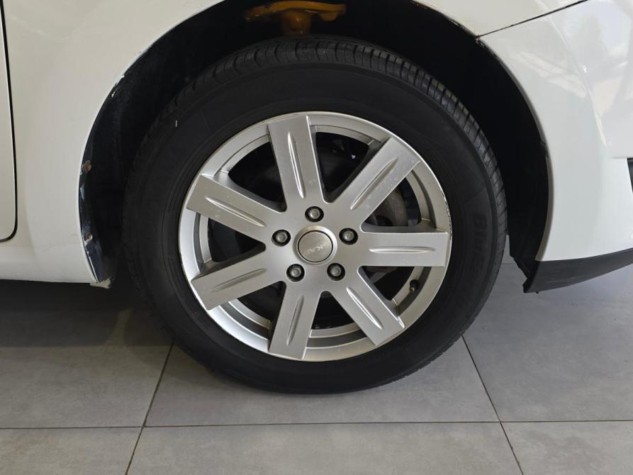 Toyota Auris I Таганрог  - изображение 12